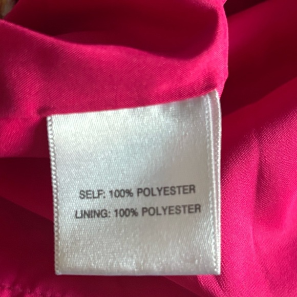 Rose and Olive medium colorful tunic style tank blouse. - Picture 8 of 8